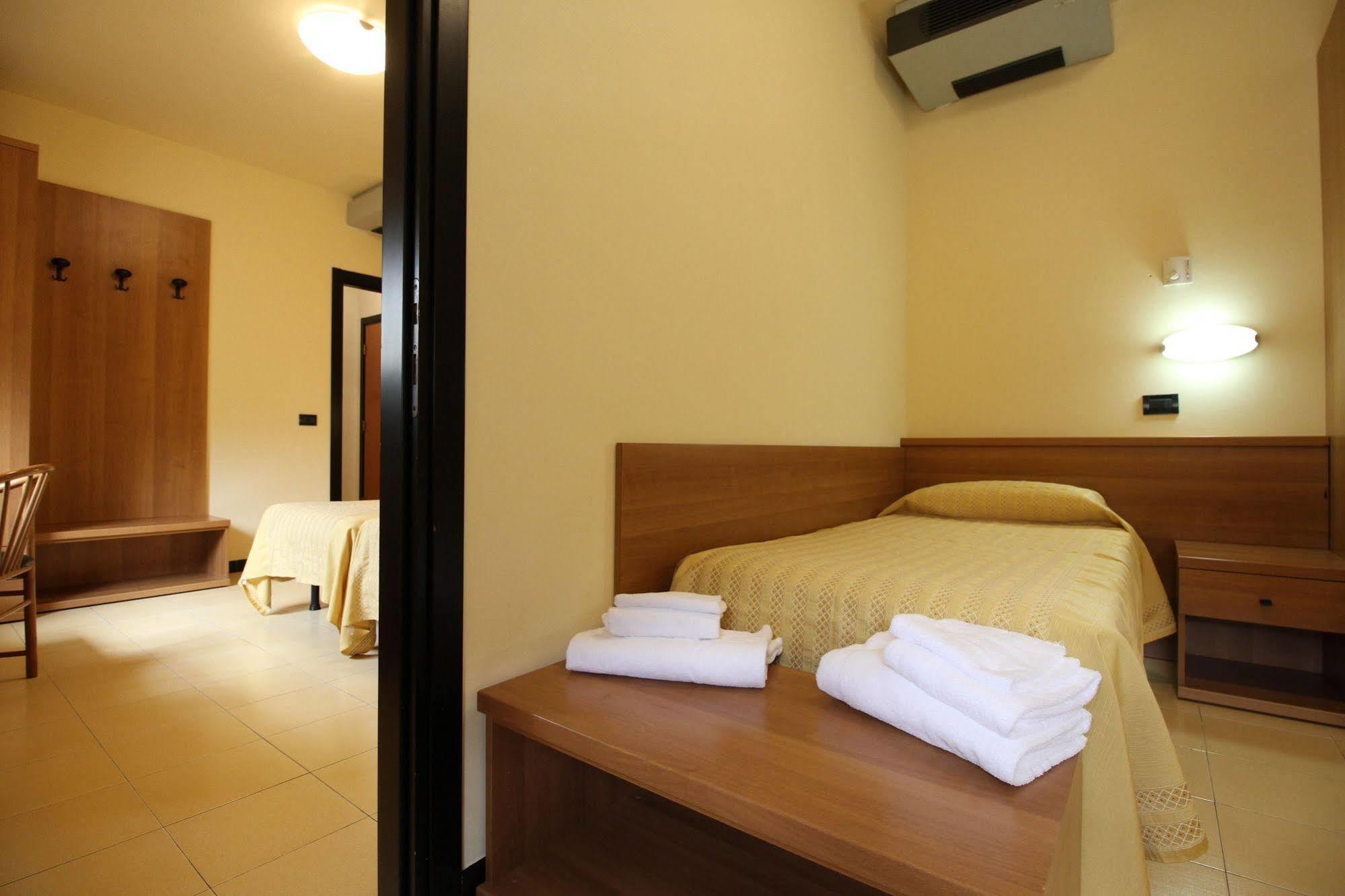 Hotel Italia 오치오벨로 외부 사진